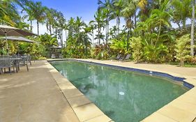 The Villas Palm Cove-Private Pool In Each Villa